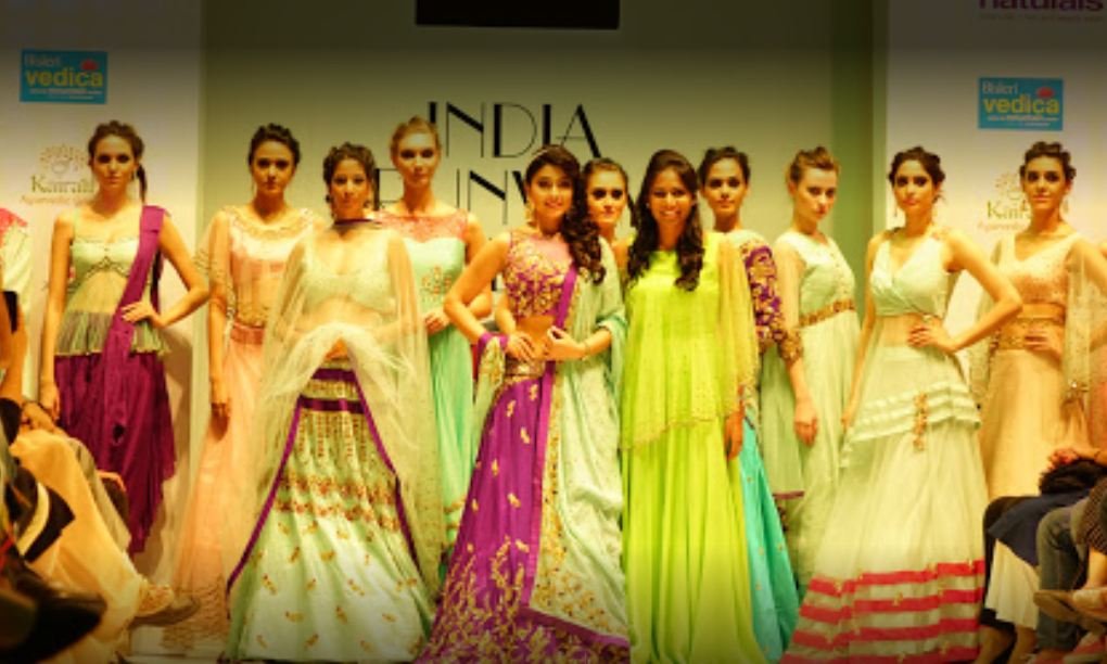 Affordable Designer Wedding Dress Shops for Women in Hyderabad